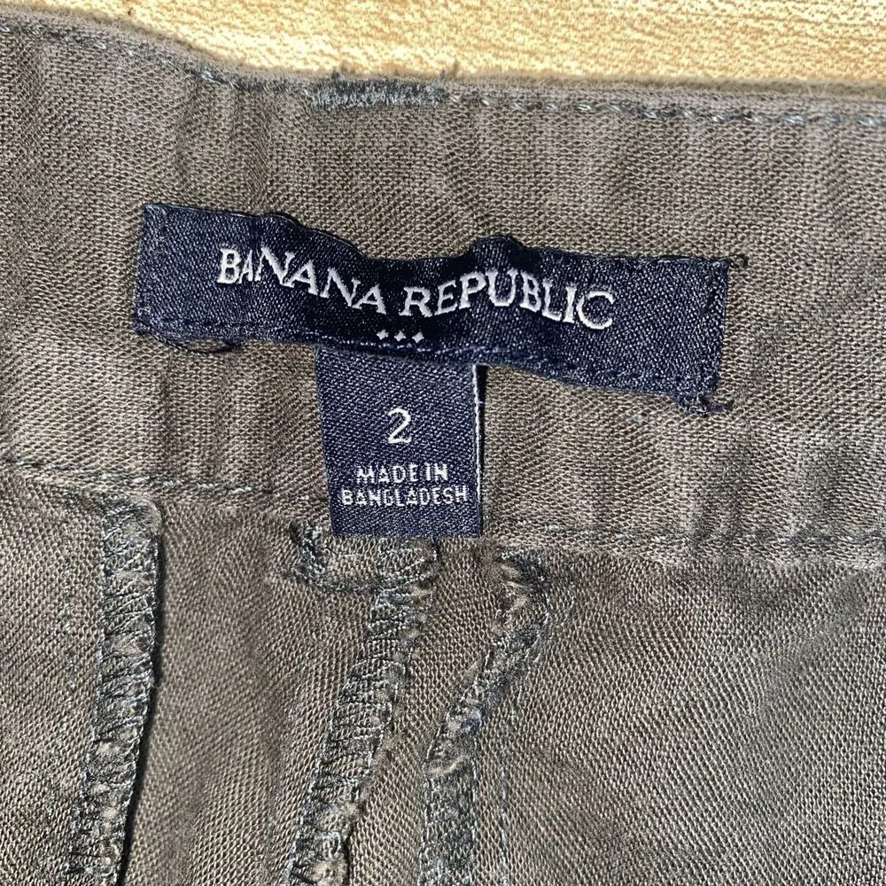 Banana Republic Linen Crop Tapered Leg Pants Size 2 Olive Green New Moss